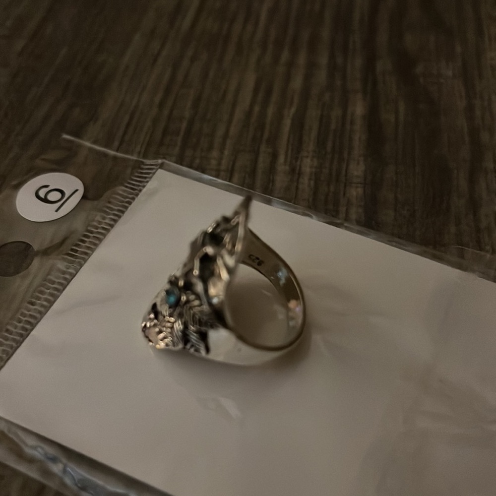 Ring - Picture 2 of 2